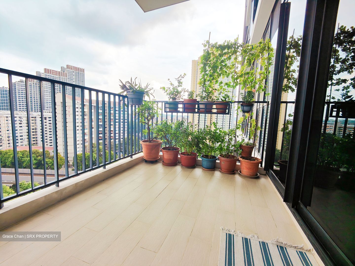 The Trilinq (D5), Condominium #416541061